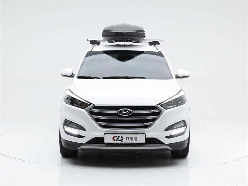 2017 Hyundai Tucson Diesel Blanco - Miniatura 2