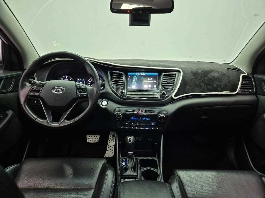 2016 Hyundai Tucson Diesel Blanco - Miniatura 7