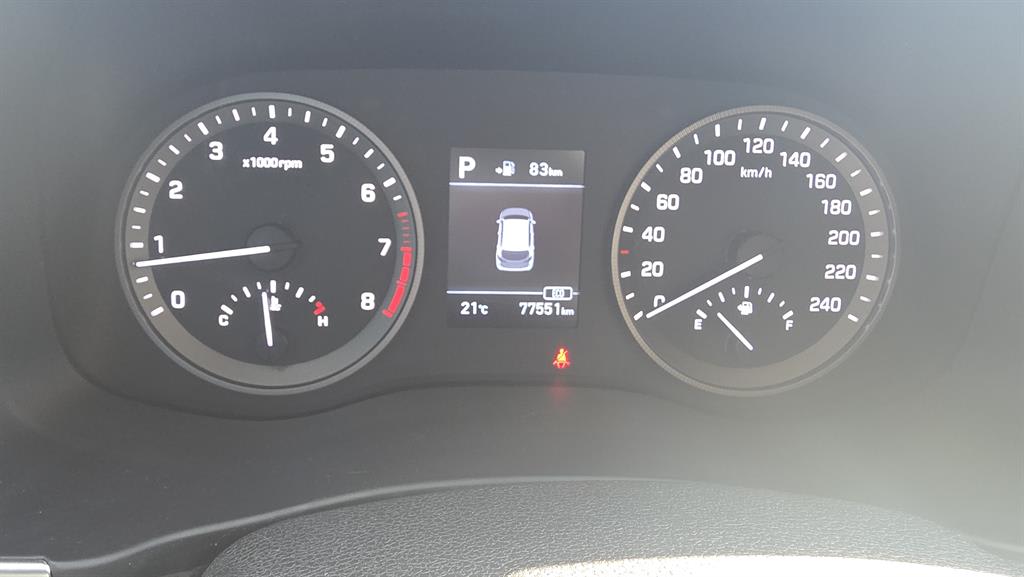 2020 Hyundai Tucson 1.6T Blanco - Miniatura 4