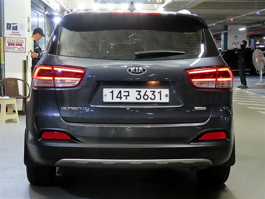 2015 Kia Sorento Diesel Gris - Miniatura 5