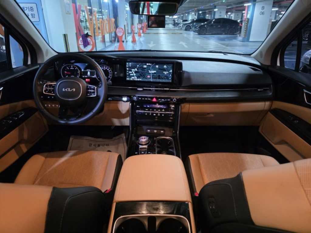 2022 Kia Carnival 4th Blanco - Miniatura 9