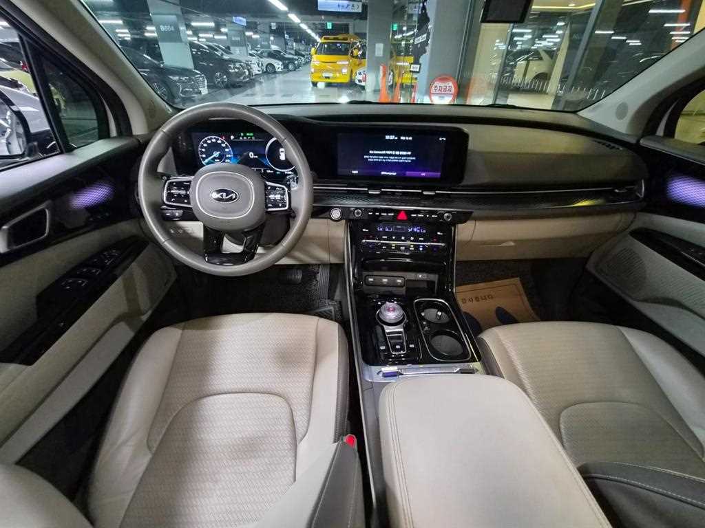 2021 Kia Carnival 4th Blanco - Miniatura 10