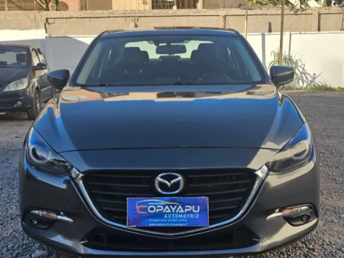 2019 MAZDA 3 2.0 Gris - Imagen 1
