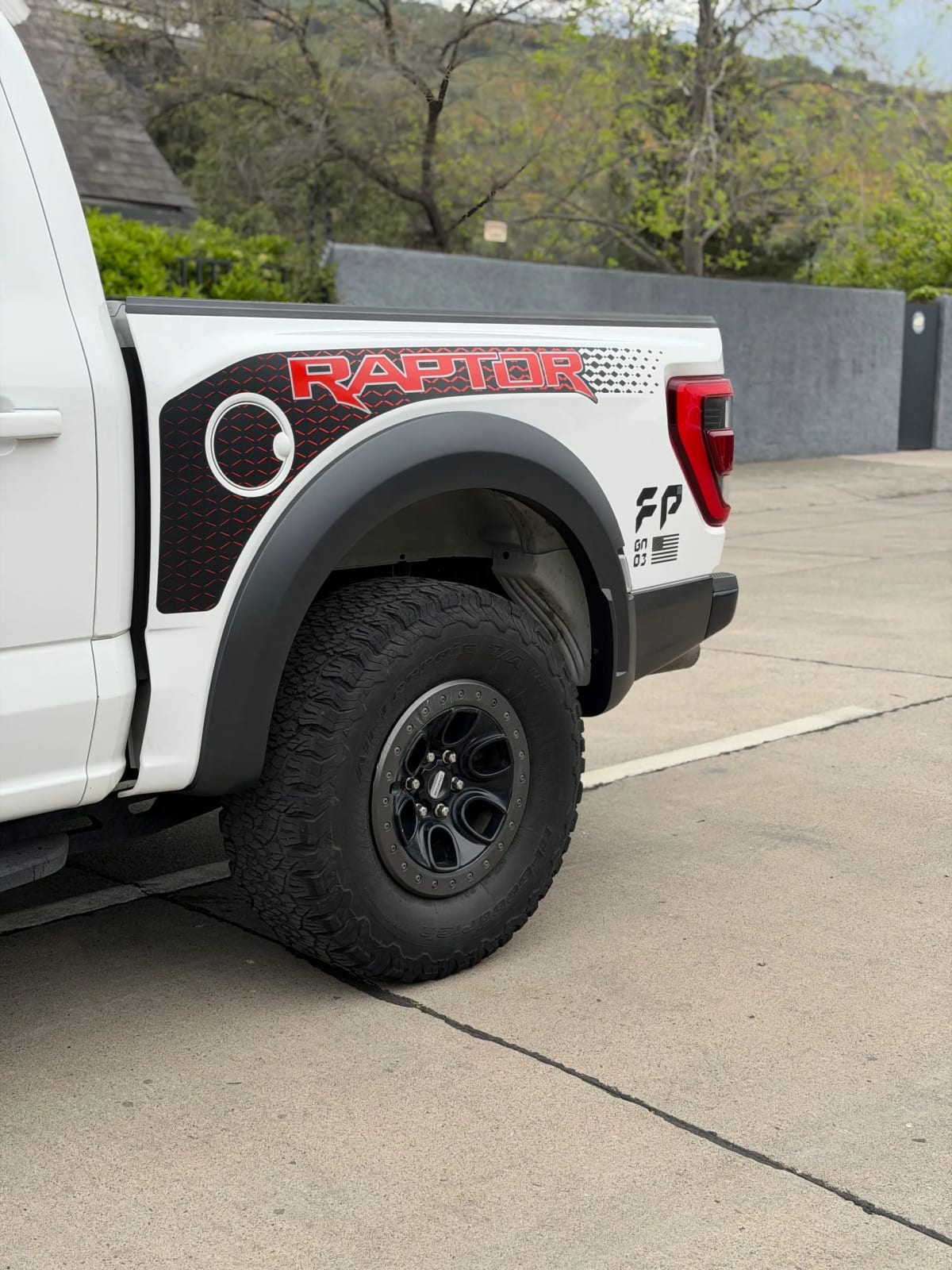 2023 Ford F150 Raptor raptor Blanco - Miniatura 5