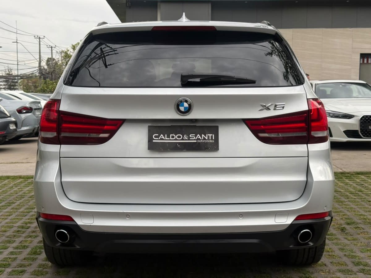 2019 BMW X5 SDRIVE Plata - Miniatura 4