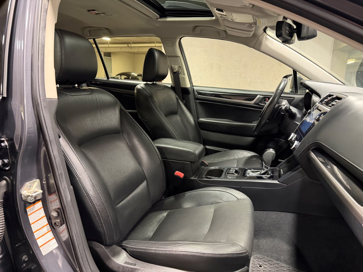 2020 Subaru OUTBACK 2.5I Gris - Miniatura 9