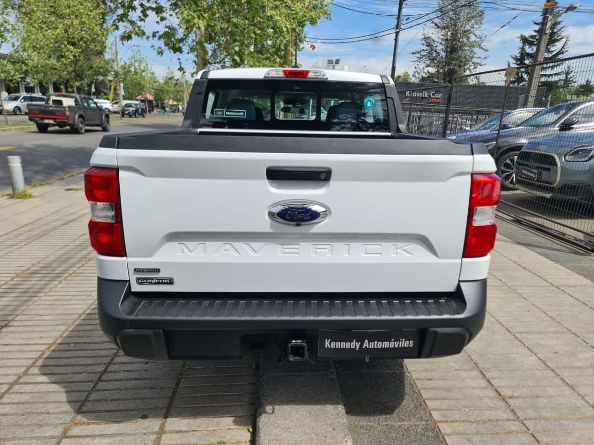 2024 Ford Maverick 2.5 Blanco - Miniatura 8