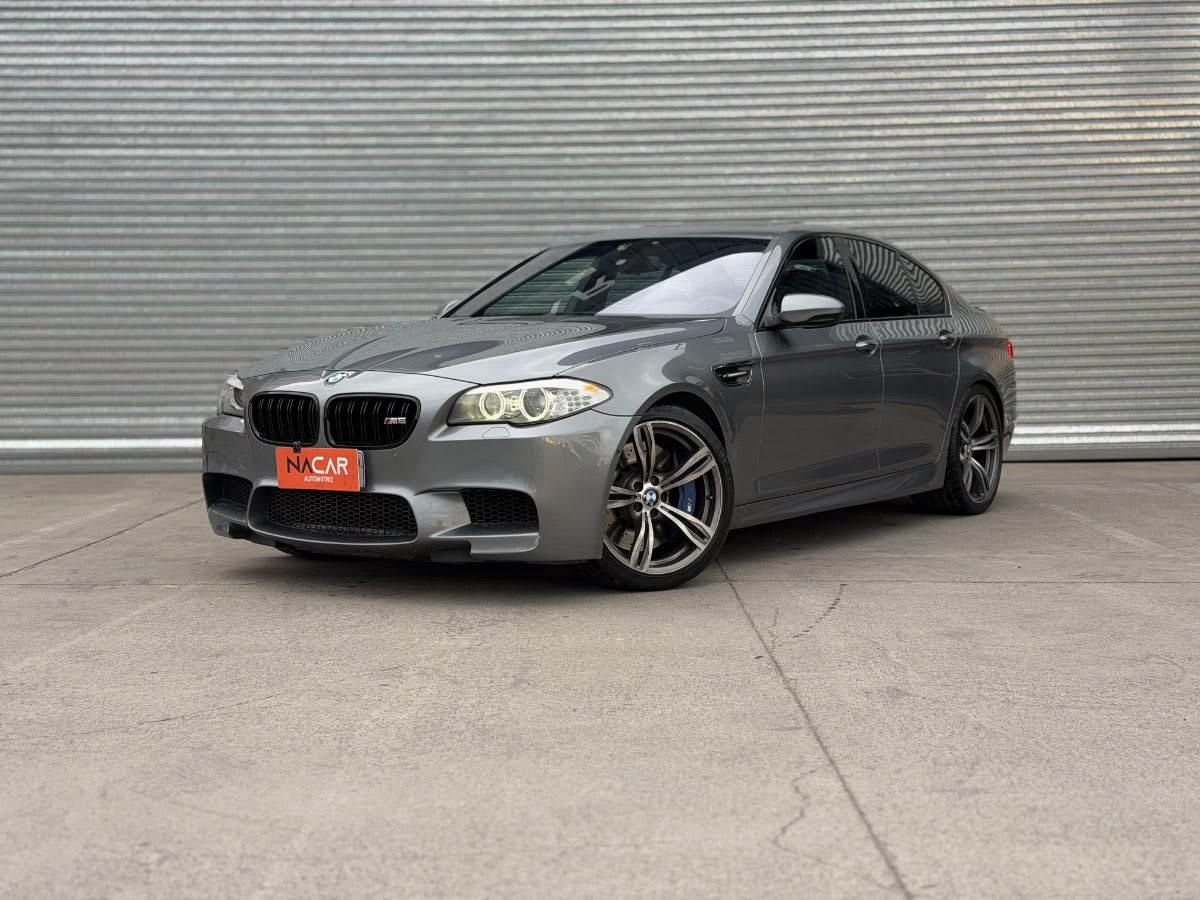 2014 BMW M5 Gris - Imagen 1