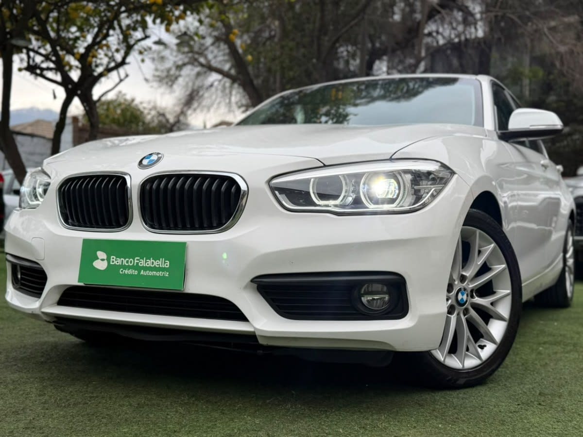 2018 BMW 118I 1.5 Blanco - Miniatura 6