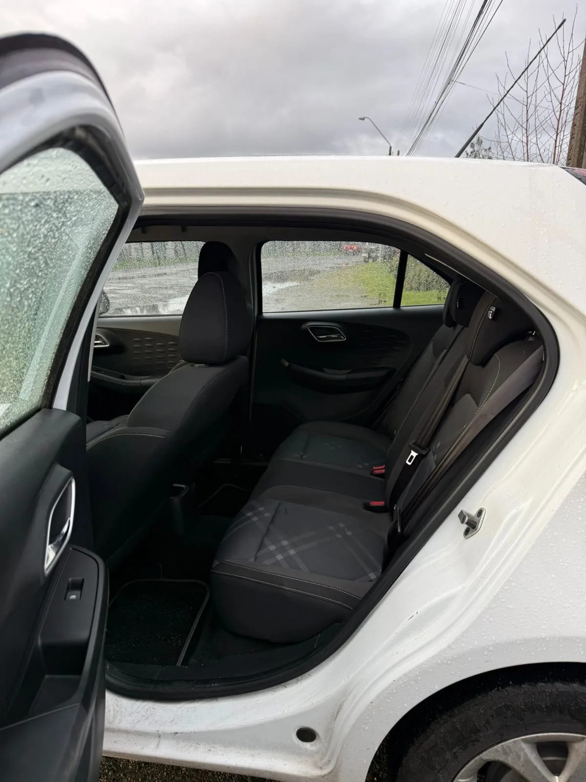 2022 MG 3 3 Blanco - Miniatura 8