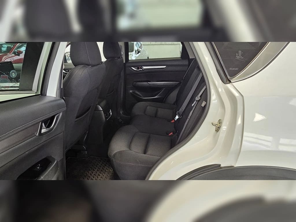 2020 Mazda 323 CX5 - Miniatura 7