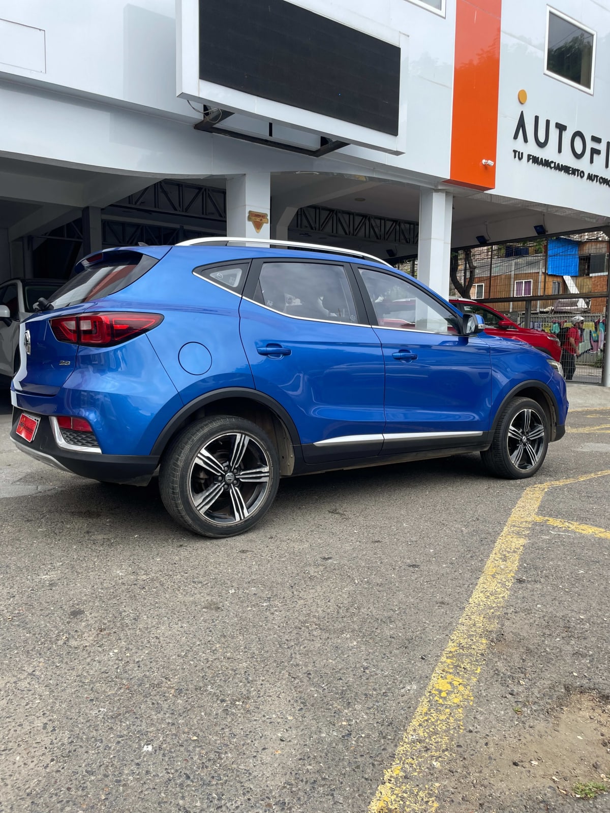 2021 MG ZS 1.5 - Miniatura 3