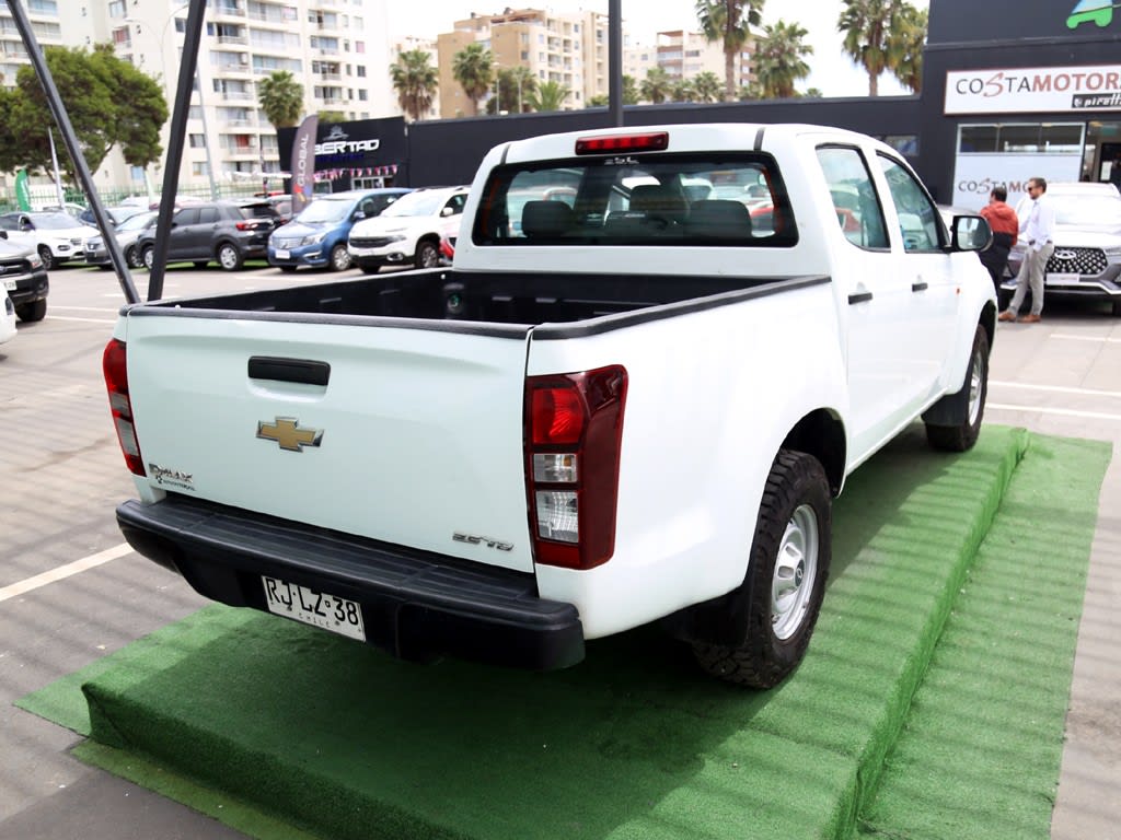 2022 Chevrolet D-Max 2.5 - Miniatura 7