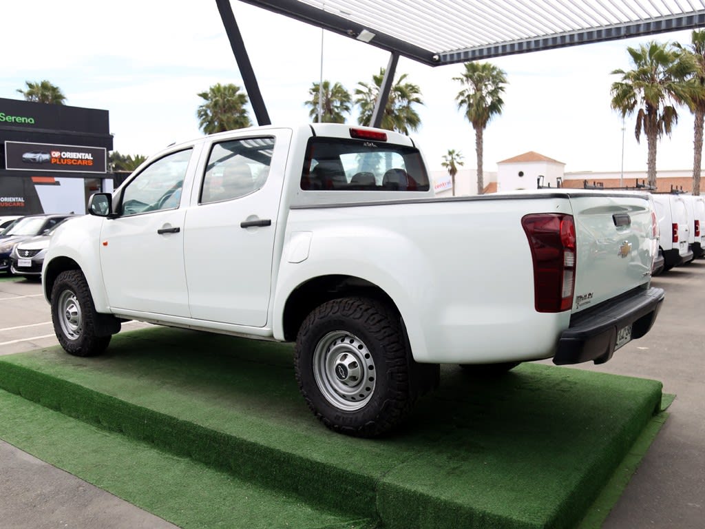 2022 Chevrolet D-Max 2.5 - Miniatura 8