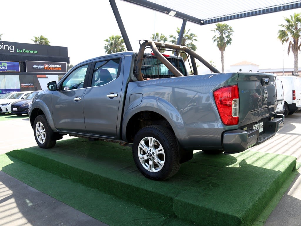2024 Nissan Navara 2.3 - Miniatura 8