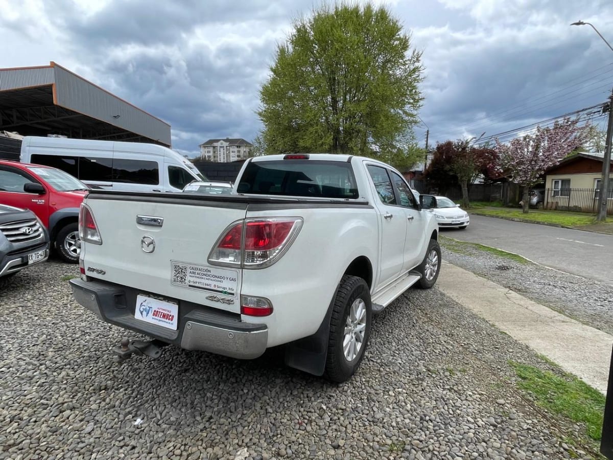2013 Mazda BT-50 2.5 - Miniatura 7
