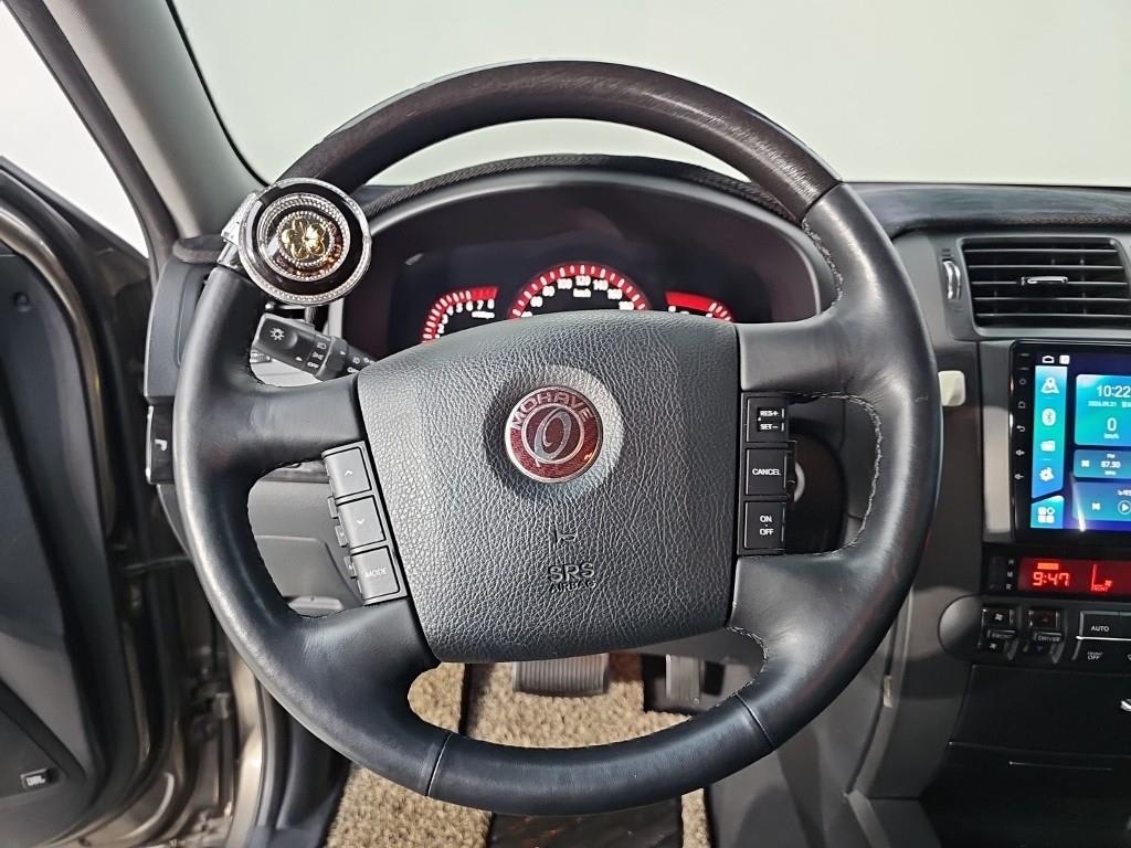 2010 Kia Mohave Gasoline Gris - Miniatura 9