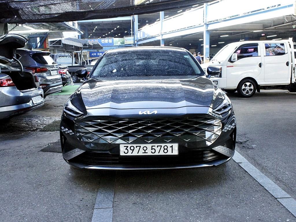 2022 Kia K8 2.5 Gris - Miniatura 3