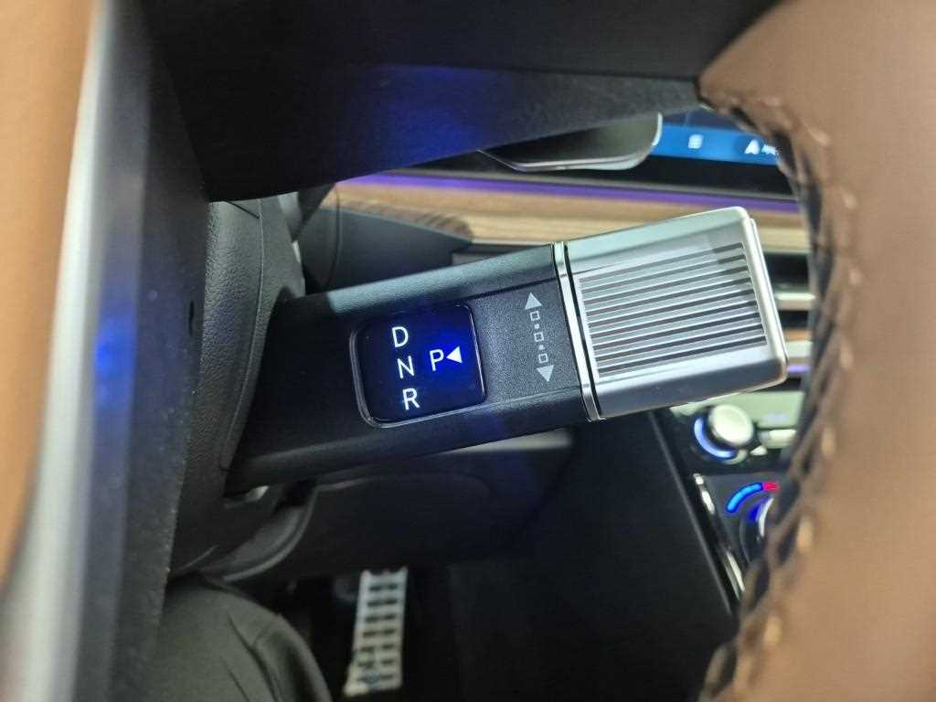 2024 Hyundai Santa Fe Hybrid Blanco - Miniatura 8