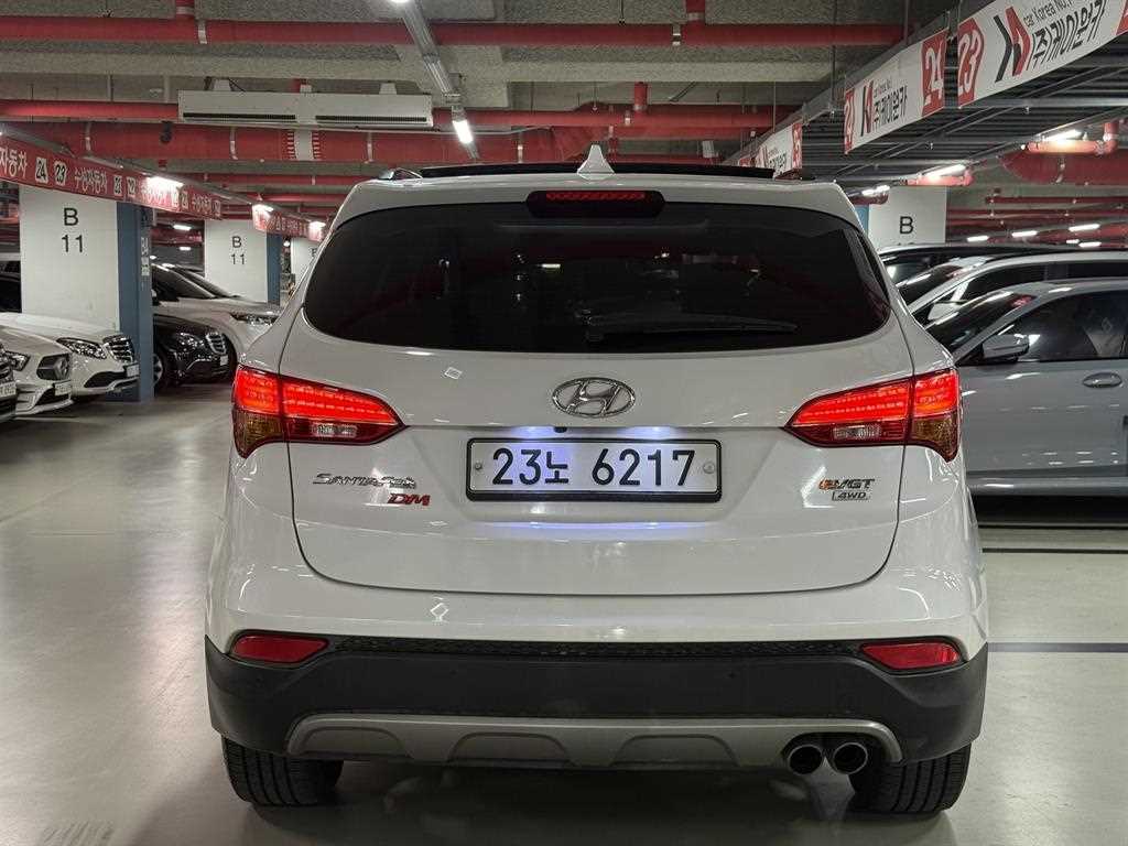 2015 Hyundai Santa Fe DM Blanco - Miniatura 4