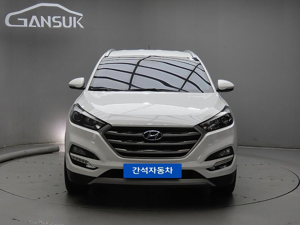 2017 Hyundai Tucson Diesel Blanco - Imagen 1