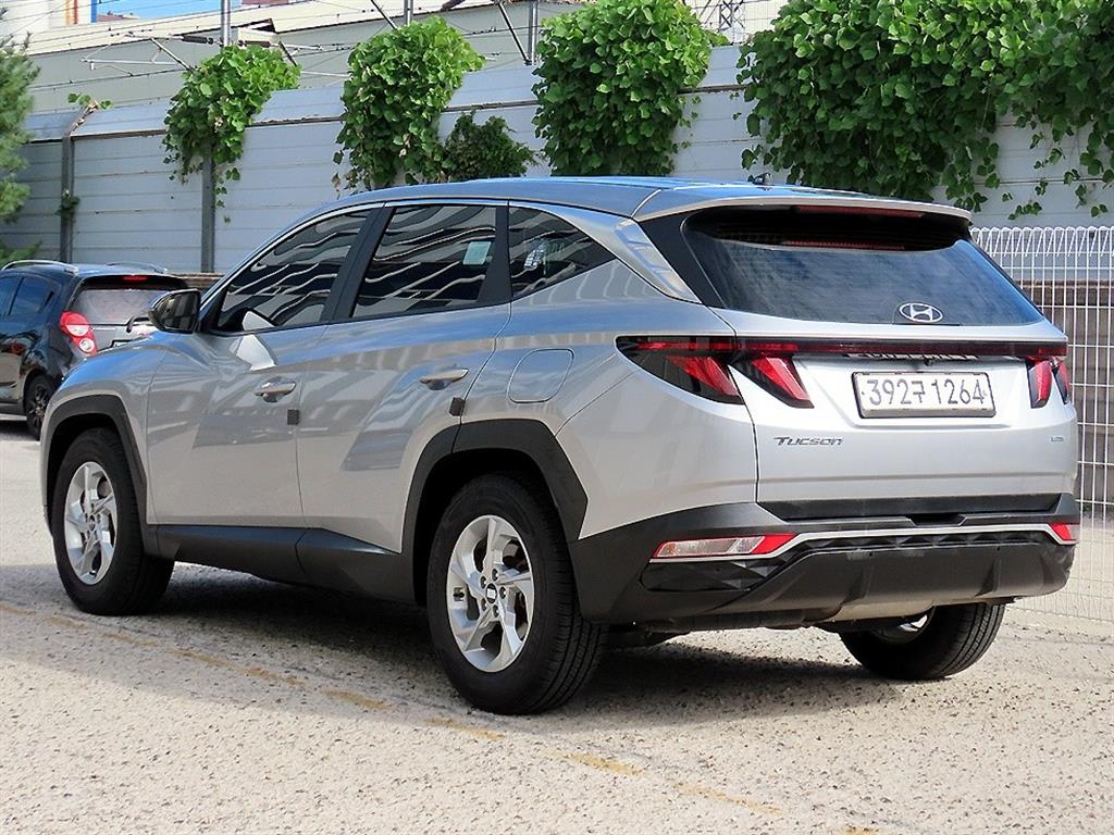 2022 Hyundai Tucson (NX4) Gris - Miniatura 3
