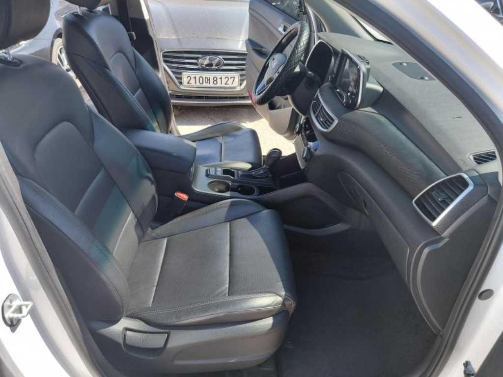 2019 Hyundai Tucson Diesel Blanco - Miniatura 10