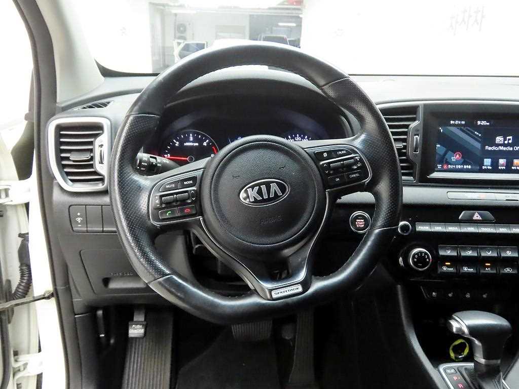 2016 Kia Sportage Diesel - Miniatura 8