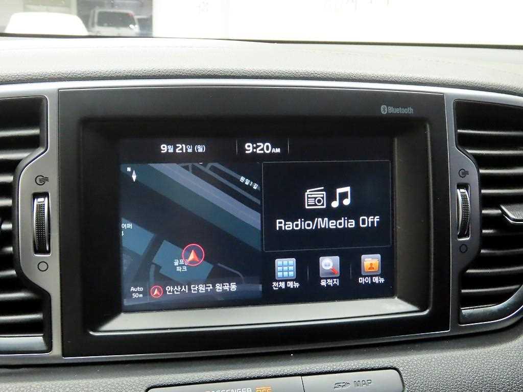 2016 Kia Sportage Diesel - Miniatura 9