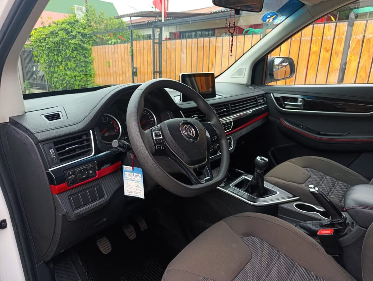 2020 Dongfeng Joyear Sx6 luxury Blanco - Miniatura 10