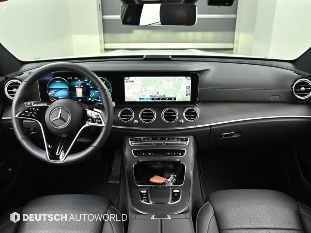 2023 Mercedes-Benz Clase E Mercedes Benz E Class Ref 422711 - Miniatura 7