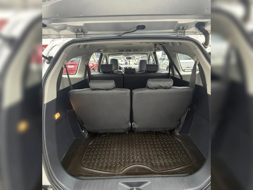 2022 TOYOTA RUSH 1.5 Plata - Miniatura 9