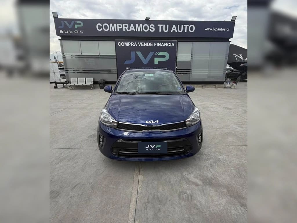 2024 Kia SOLUTO LX Azul - Miniatura 2