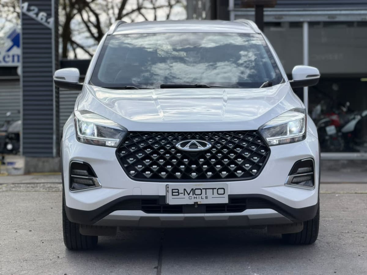 2025 Chery Tiggo 3 - Miniatura 3