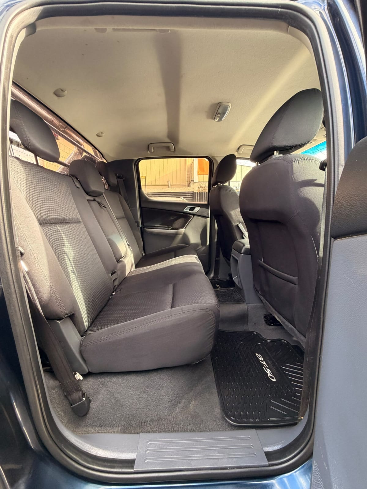 2017 MAZDA BT50 4×4 Azul - Miniatura 3