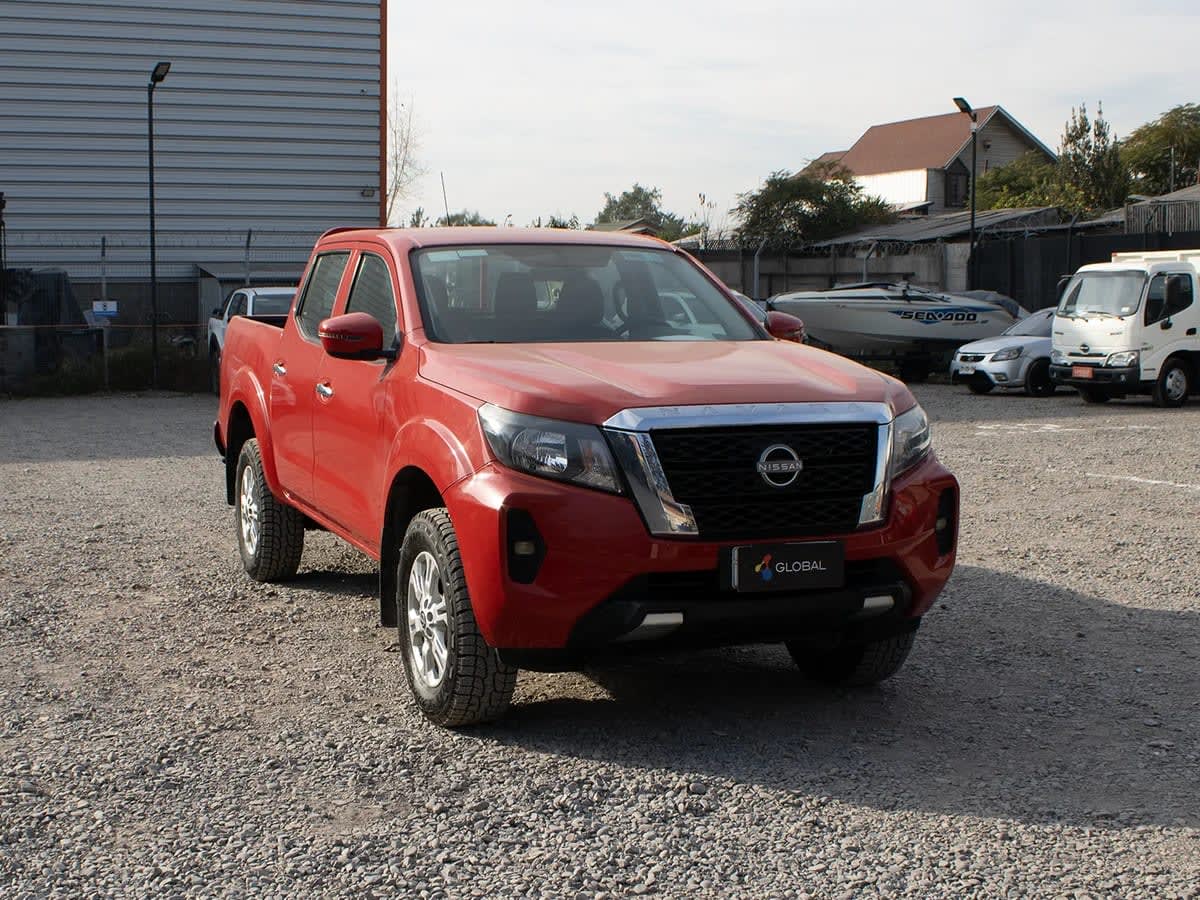 2023 Nissan Navara 2.3D Rojo - Miniatura 2
