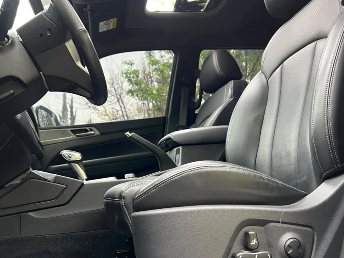 2025 SsangYong Musso 2.2 Blanco - Miniatura 5
