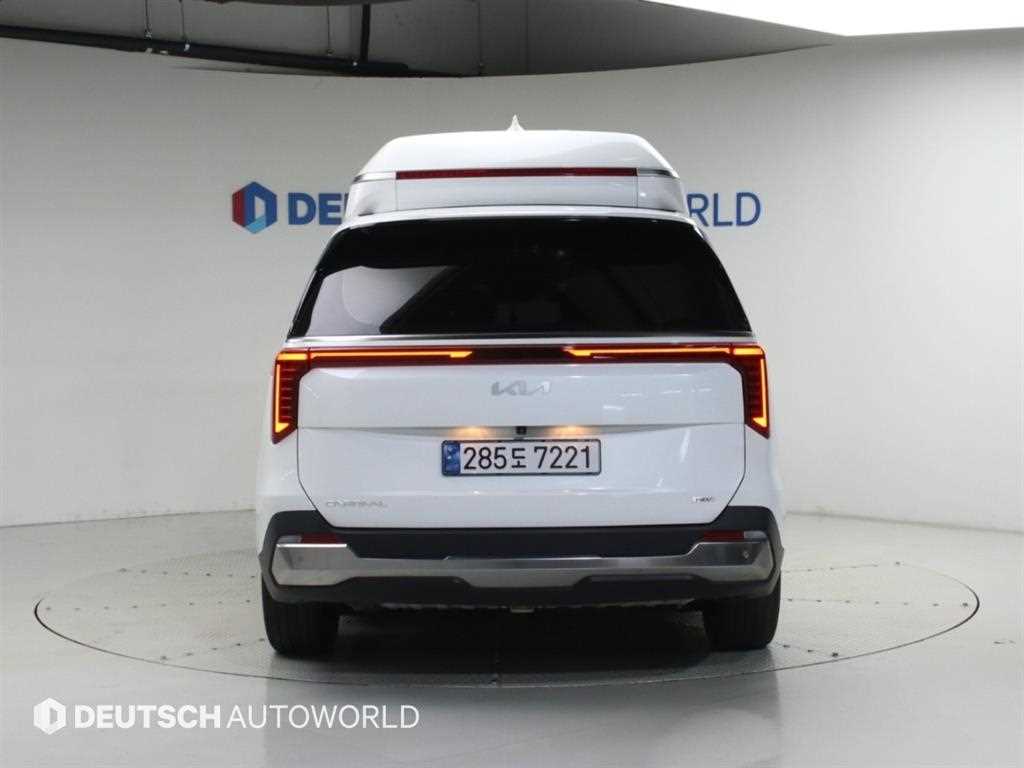 2025 Kia Carnival Hybrid Blanco - Miniatura 4