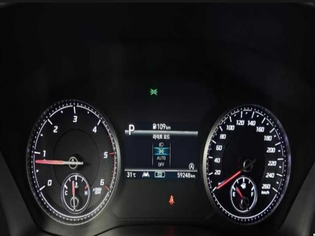 2023 Hyundai Santa Fe Diesel Gris - Miniatura 9