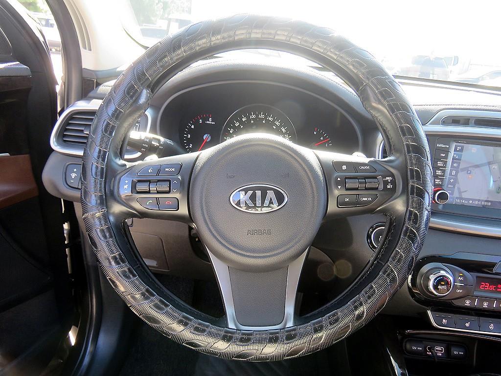 2016 Kia Sorento Diesel Gris - Miniatura 10