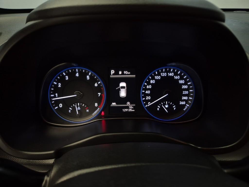2021 Hyundai Kona Gasoline Blanco - Miniatura 6