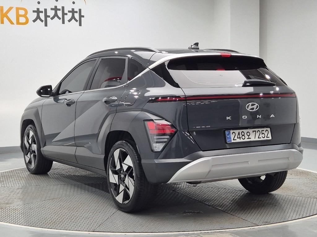 2024 Hyundai Kona New Gris - Miniatura 2