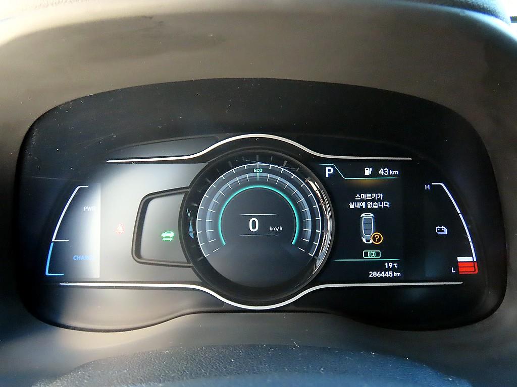 2019 Hyundai Kona Ref 422768 Diesel Negro - Miniatura 9
