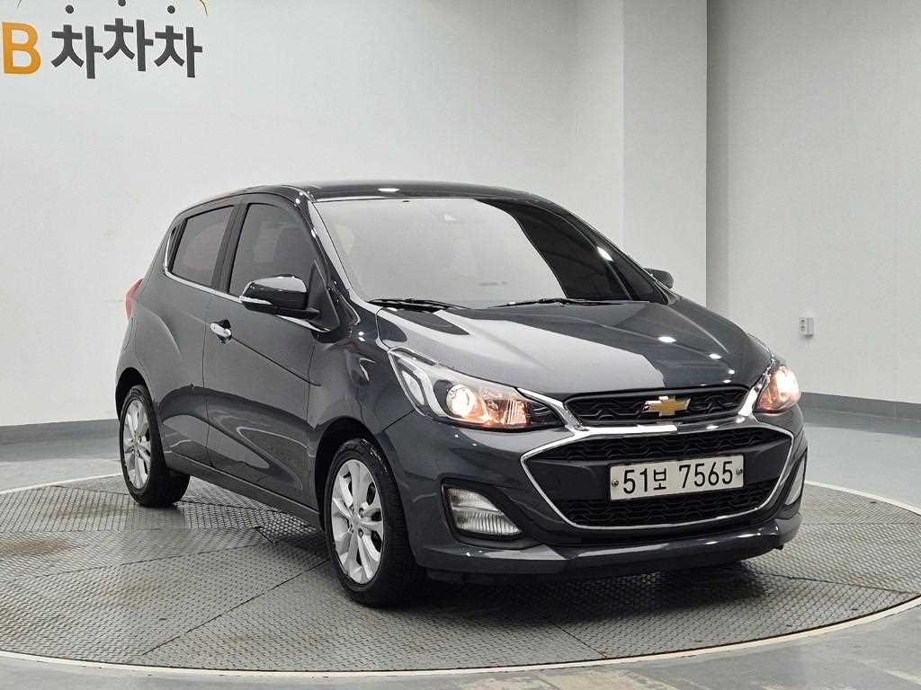 2019 Chevrolet Spark Ref 423009 Gasoline Gris - Miniatura 4