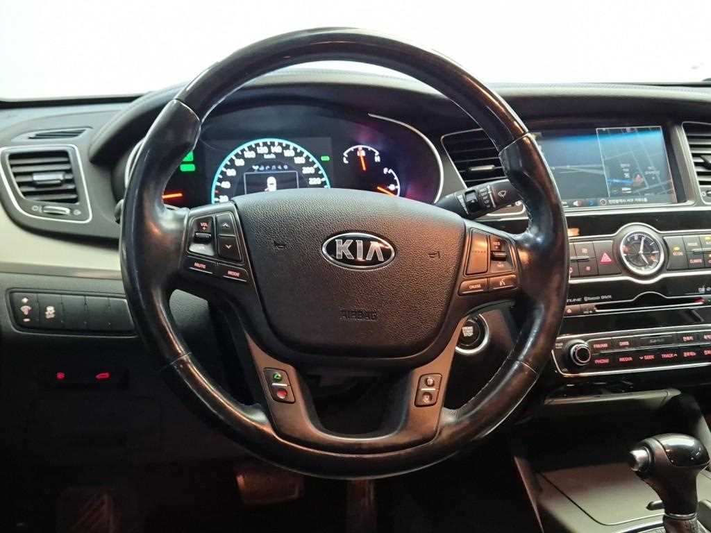 2016 Kia K7 Hybrid Blanco - Miniatura 9