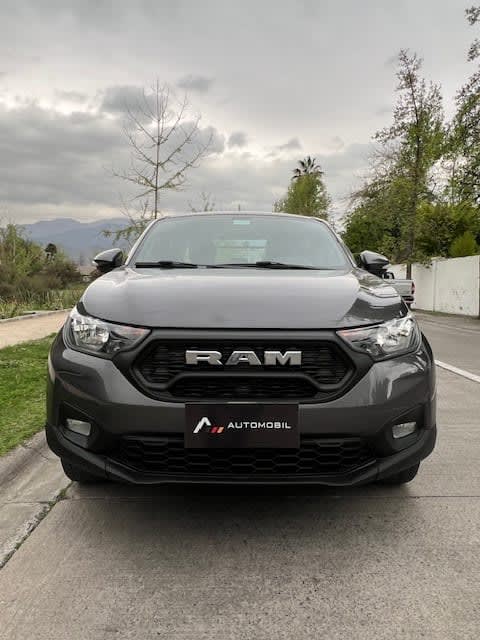 2023 Ram 700 1.4 CD BIGHORN $UNDEFINED - Miniatura 4