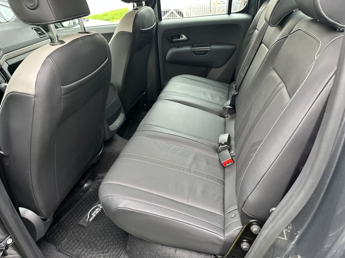 2027 Volkswagen Amarok V6 Gris - Miniatura 10
