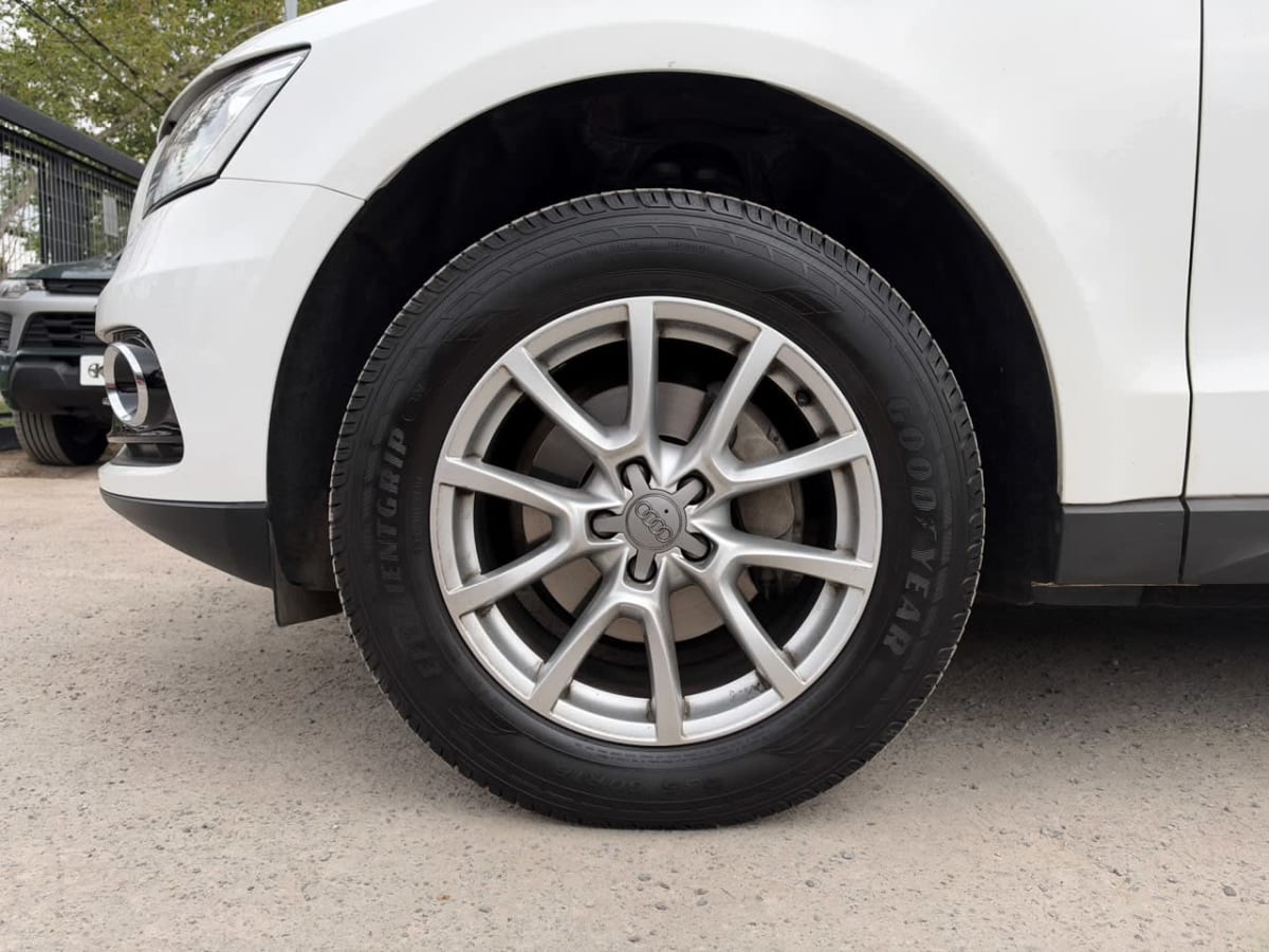 2015 Audi Q5 TFSI Blanco - Miniatura 9