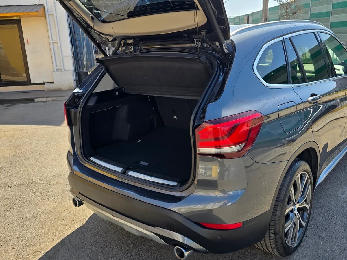 2021 BMW X3 XDRIVE30I Gris - Miniatura 10