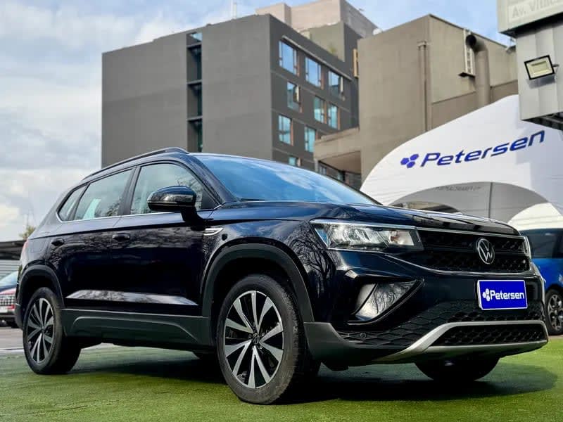2024 Volkswagen TAOS NUEVO Negro - Imagen 1